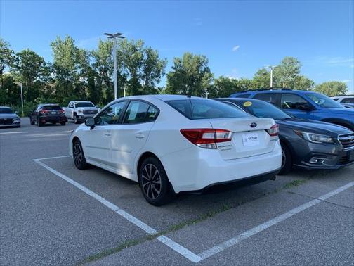 2022 Subaru Impreza Base