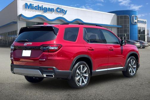 2025 Honda Pilot Touring 8-Passenger