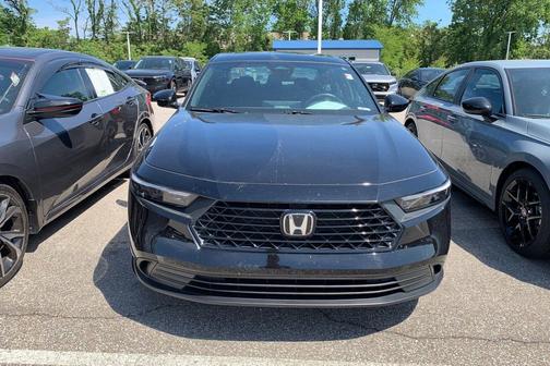 Crystal Black Pearl 2025 Honda Accord Hybrid Sport
