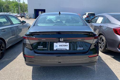 Crystal Black Pearl 2025 Honda Accord Hybrid Sport