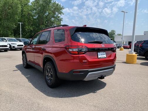 2025 Honda Pilot TrailSport