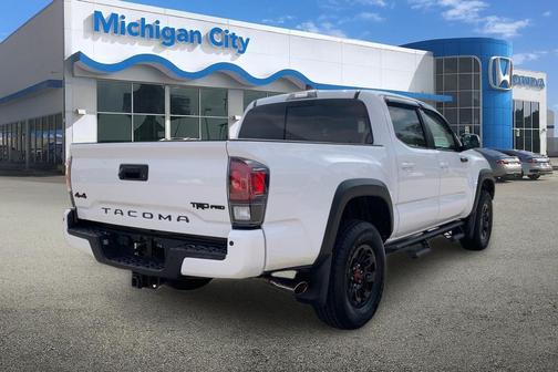 Super White 2017 Toyota Tacoma Base