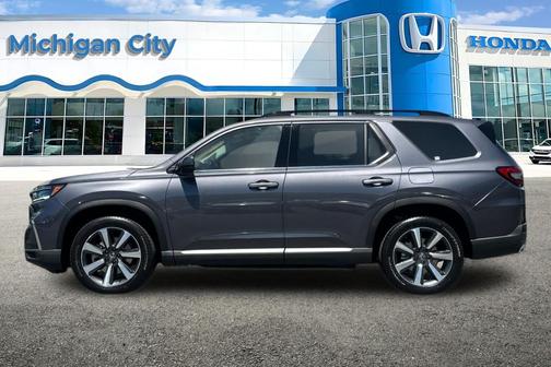 2025 Honda Pilot Touring 8-Passenger