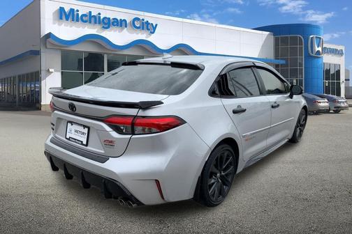 Classic Silver Metallic 2023 Toyota Corolla XSE