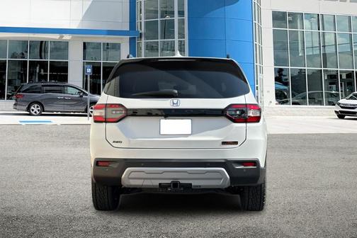 2025 Honda Pilot TrailSport