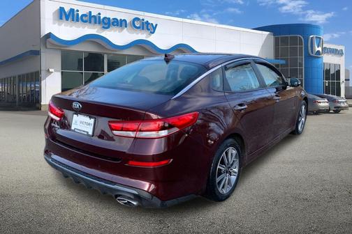 2019 Kia Optima LX