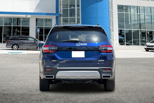 2025 Honda Pilot Touring 8-Passenger