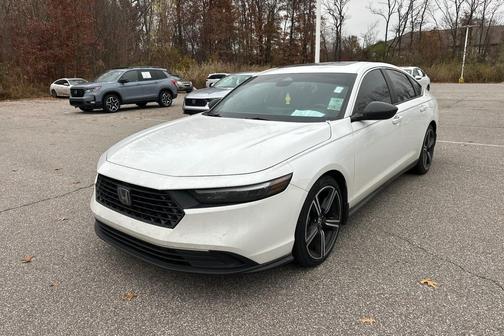 2023 Honda Accord Hybrid Base