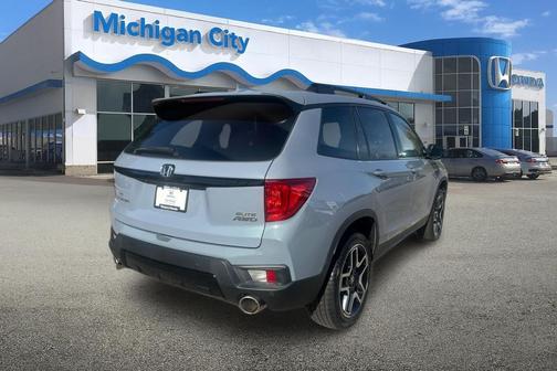 2022 Honda Passport AWD Elite