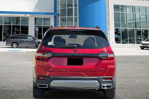 Radiant Red 2026 Honda Pilot Touring 8-Passenger
