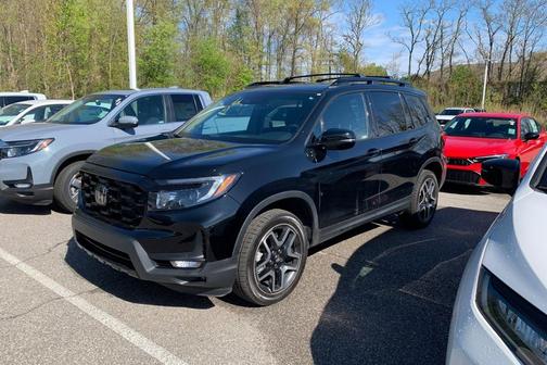Crystal Black Pearl 2023 Honda Passport AWD Elite