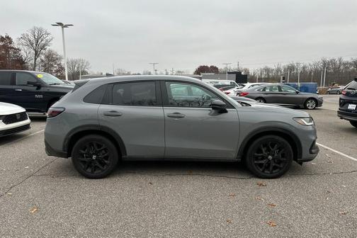 2025 Honda HR-V AWD Sport