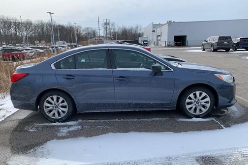 2017 Subaru Legacy Base