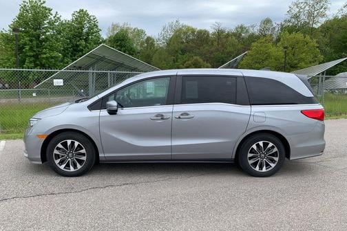 Lunar Silver Metallic 2023 Honda Odyssey EX-L