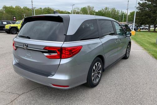 Lunar Silver Metallic 2023 Honda Odyssey EX-L