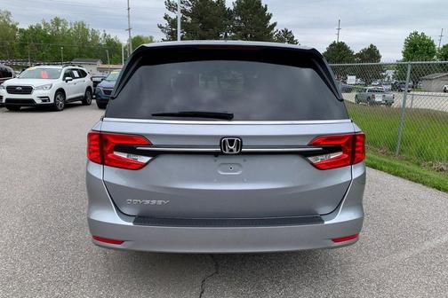 Lunar Silver Metallic 2023 Honda Odyssey EX-L