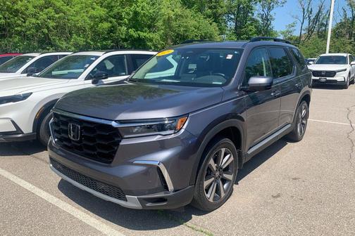 Gray 2025 Honda Pilot Touring 8-Passenger