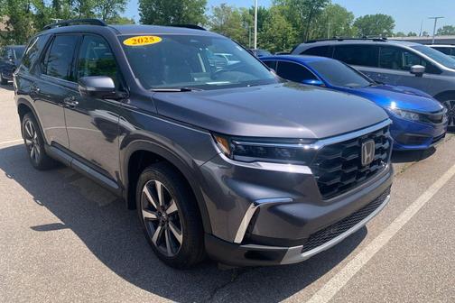Gray 2025 Honda Pilot Touring 8-Passenger