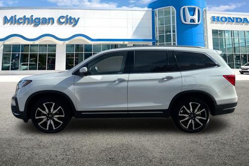 2022 Honda Pilot Touring 8-Passenger
