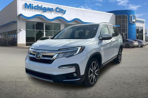 2022 Honda Pilot Touring 8-Passenger