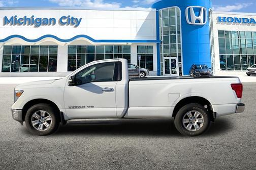 2018 Nissan Titan SV