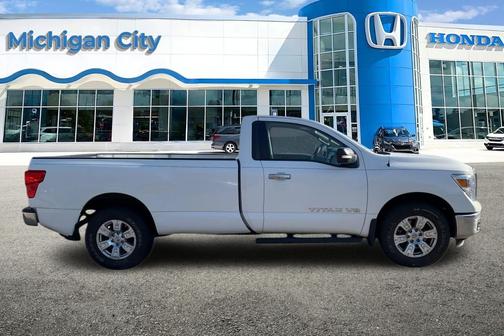 2018 Nissan Titan SV