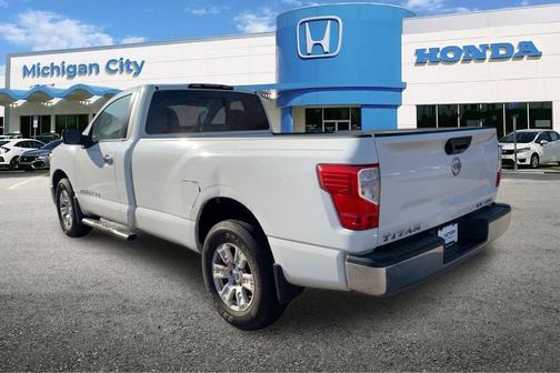 2018 Nissan Titan SV