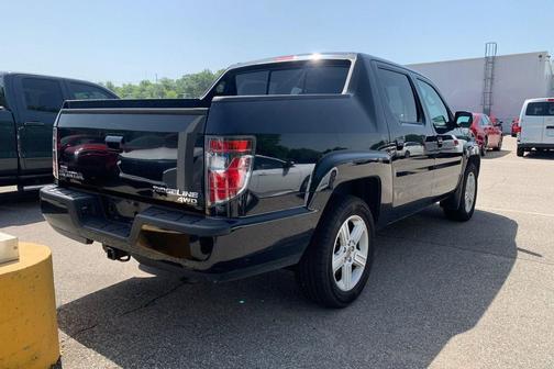Crystal Black Pearl 2013 Honda Ridgeline RTL