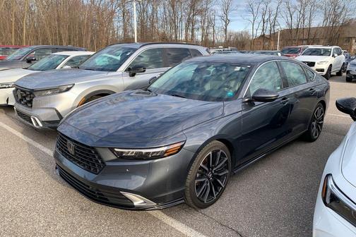 2023 Honda Accord Hybrid Touring