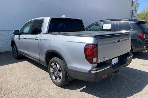 Lunar Silver Metallic 2019 Honda Ridgeline RTL