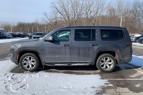 2022 Jeep Wagoneer Series II 4x4