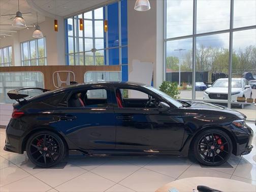 2024 Honda Civic Type R Base