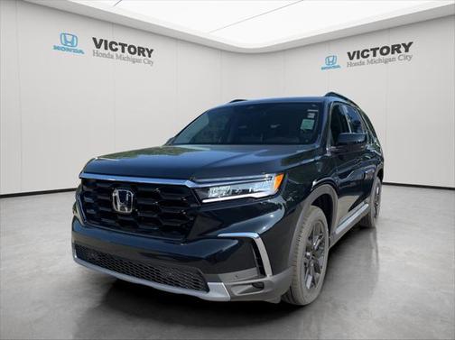 2025 Honda Pilot Touring 8-Passenger