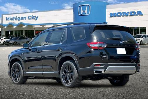 2025 Honda Pilot Touring 8-Passenger