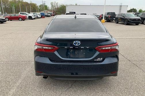 Galactic Aqua Mica 2021 Toyota Camry Hybrid XLE