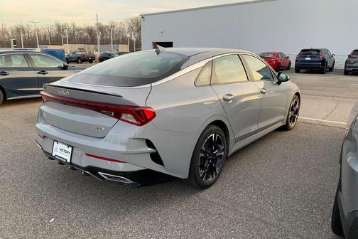 2024 Kia K5 GT-Line