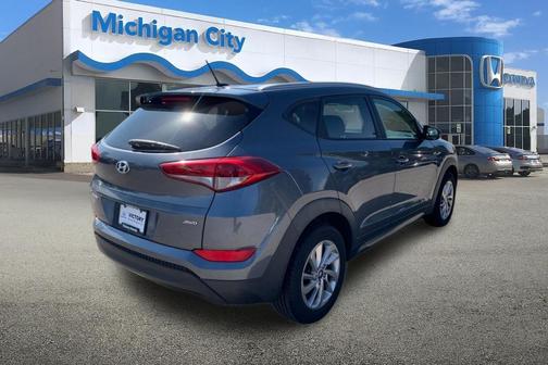 Coliseum Grey 2016 Hyundai TUCSON SE