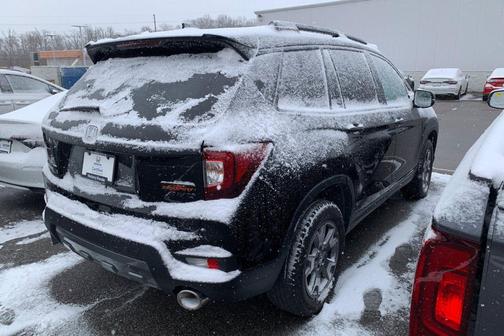 2022 Honda Passport AWD TrailSport
