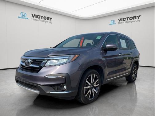 2022 Honda Pilot Touring 8-Passenger