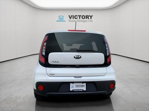 2019 Kia Soul Base