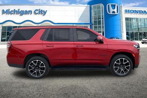 2023 Chevrolet Tahoe 4WD RST