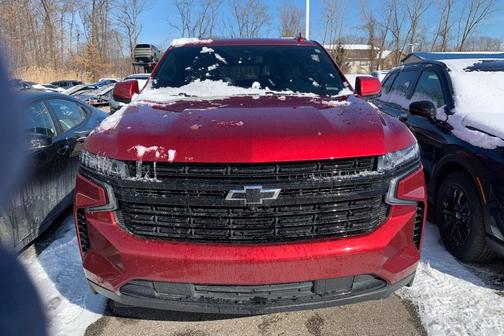 2023 Chevrolet Tahoe 4WD RST