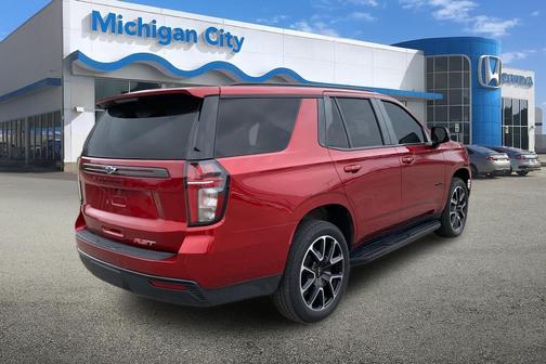 2023 Chevrolet Tahoe 4WD RST