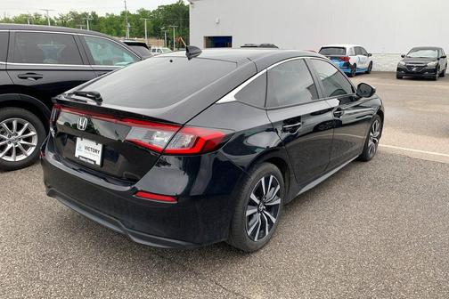 Crystal Black Pearl 2022 Honda Civic EX-L