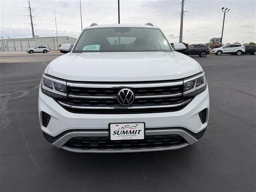 Pure White 2021 Volkswagen Atlas 3.6 V6 SE w/ Technology