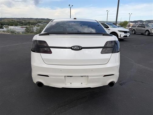 White Platinum Tri-Coat Metallic 2013 Ford Taurus SHO