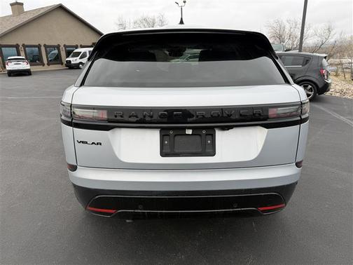 2025 Land Rover Range Rover Velar P250 Dynamic SE