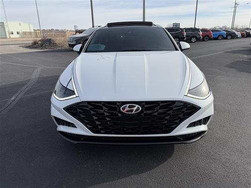 2021 Hyundai SONATA Limited