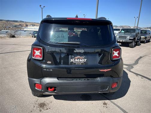 2016 Jeep Renegade Trailhawk