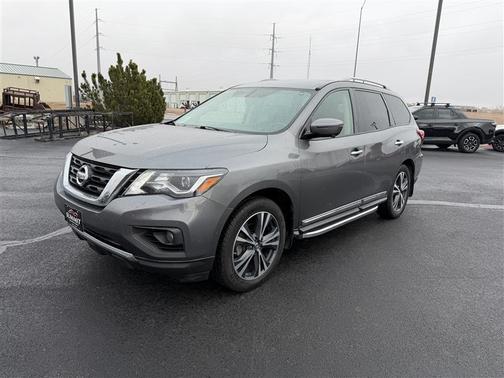 2018 Nissan Pathfinder Platinum